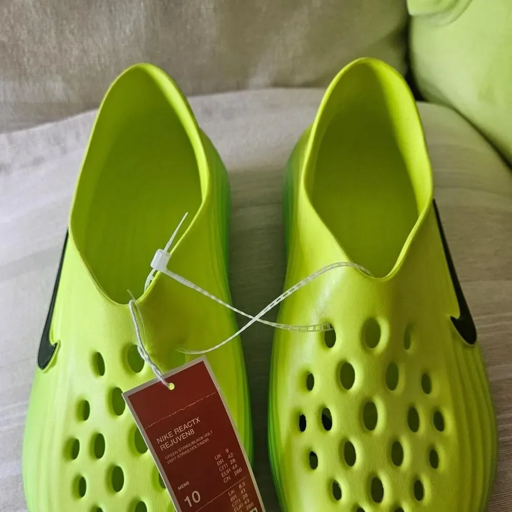 Nike Men's Green Slides